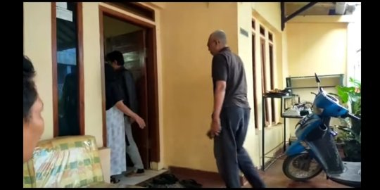 Foto Rumah Orangtua Epy Kusnandar 'Preman Pensiun' di Garut, Sederhana di Dalam Gang