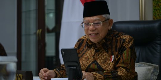 Wapres Ma'ruf Amin Klaim Vaksinasi Covid-19 di Jakarta Mencapai 118%