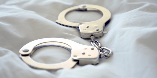 Tersinggung dengan Ucapan 'Kenapa', Seorang Pria Nekat Bunuh Wanita Pakai Badik