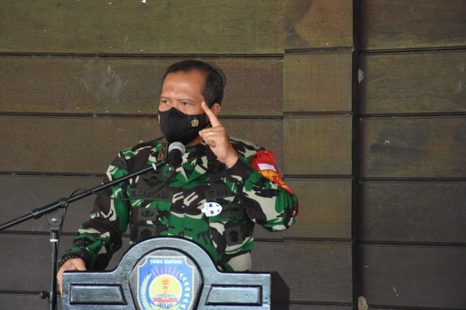 pangdam kasuari mayjen tni i nyoman cantiasa