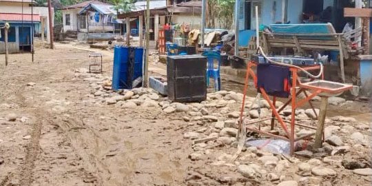 Banjir Bandang di Pelosok Kampar, 450 Jiwa Terpaksa Mengungsi