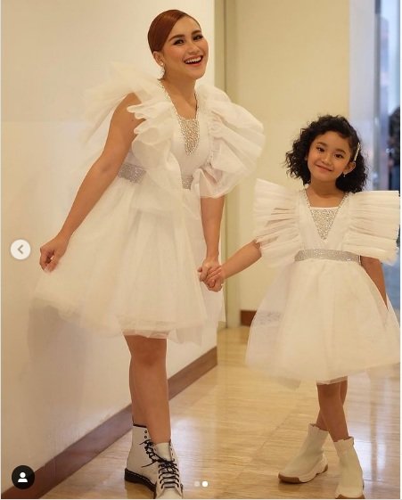 sempat bikin kagum karena pandai menyanyi ini potret bilqis anak ayu ting ting