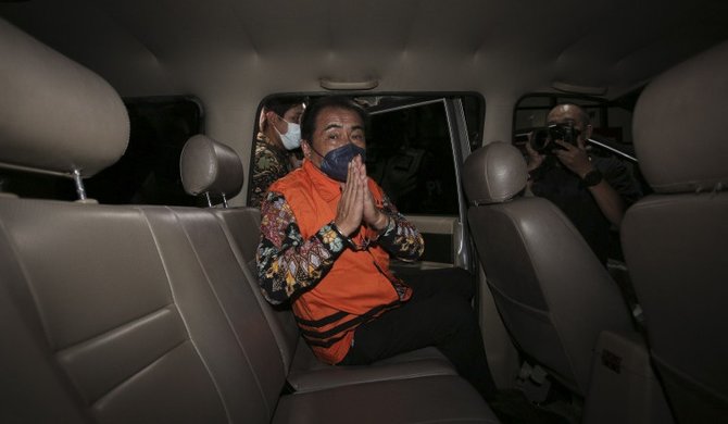 bupati banjarnegara budhi sarwono ditahan kpk