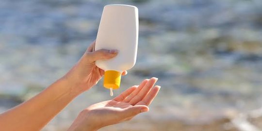 10 Kandungan Kimia Sunscreen yang Dapat Merusak Terumbu Karang, Ketahui Akibatnya