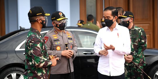 Jokowi Ziarah ke Makam Bung Karno