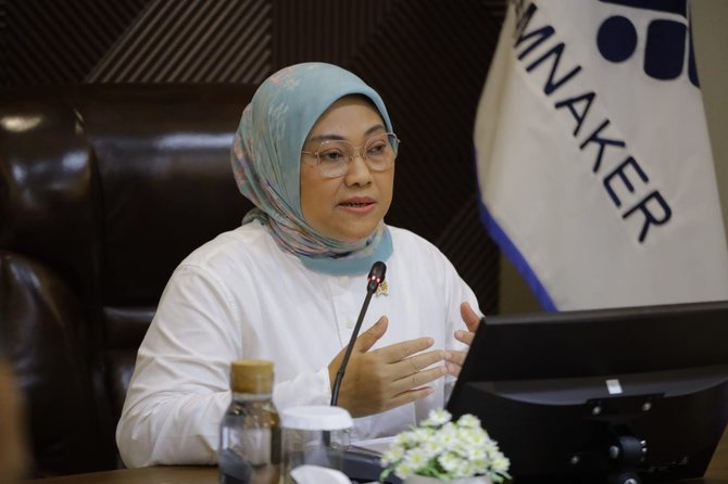 menaker ida fauziyah