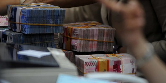 Imbal Hasil Obligasi AS Naik, Rupiah Melemah ke Rp14.264 per USD