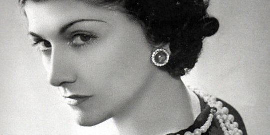 21 Kata-kata Bijak Coco Chanel yang Legendaris dan Penuh Makna