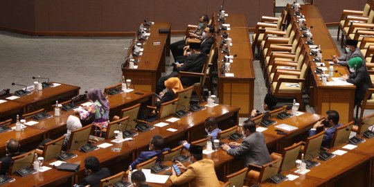 Politikus PDIP dan NasDem Puji Kompetensi Calon Anggota BPK Nyoman Adhi