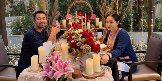 So Sweet! 5 Potret Raffi Ahmad dan Nagita Dinner Romantis di Hotel Mewah, Bikin Baper