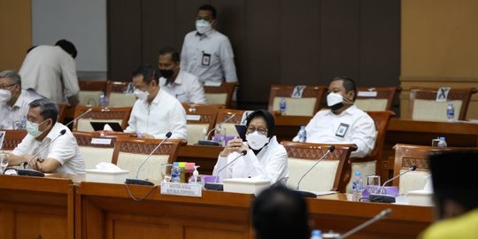 Kemensos Berikan Program Pengasuhan Bagi Anak Yatim Korban Pandemi