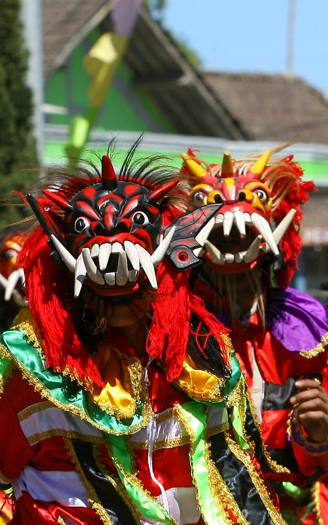 tari rampak gedruk buto
