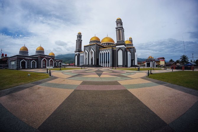 masjid agung at taqwa aceh tenggara