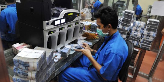 Kurs Rupiah Ditutup Stagnan Seiring Sikap Hati-Hati Investor
