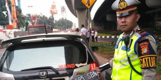 Pemilik Jadi Tersangka, Ini Kabar Terbaru Kasus Mobil Pelat Rusia Bodong di Medan