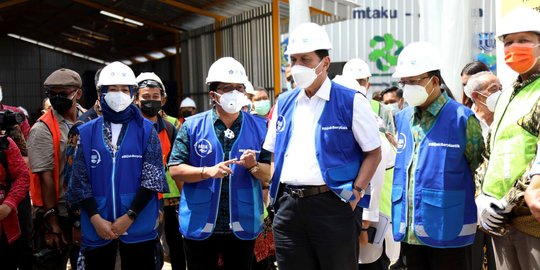 Menko Luhut Resmikan Tempat Pengolahan Sampah Terpadu di Badung