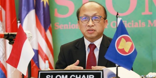 Tiga Negara Mitra Strategis Sepakat Perkuat Kerja Sama ASEAN Bidang ketenagakerjaan