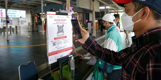 Mulai Hari ini, Syarat Naik KRL Hanya Penumpang yang Sudah Vaksinasi Covid-19