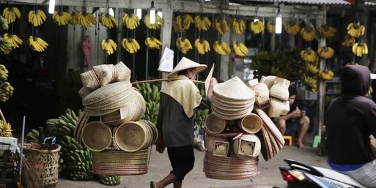 Pemkot Surabaya Mulai Fokus Upaya Pemulihan Ekonomi