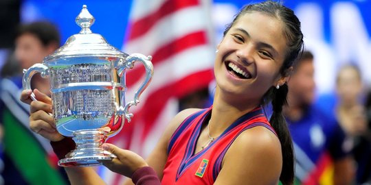 Petenis Cantik Termuda Emma Raducanu Raih Juara AS Terbuka 2021