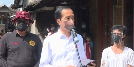 Jokowi Harap Vaksinasi Door to Door Mudahkan Masyarakat Mudah Akses Vaksin