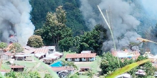 KKB Bakar Fasilitas Umum dan Rumah Warga di Pegunungan Bintang Papua