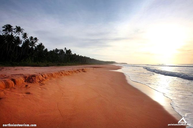 mengunjungi gawu soyo 039pink beach039 nya nias yang tak banyak orang tahu