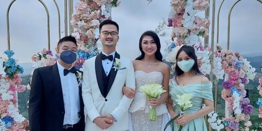 Digelar Mewah, Ini 5 Momen Pernikahan Theresa Wienathan Asisten Nia Ramadhani