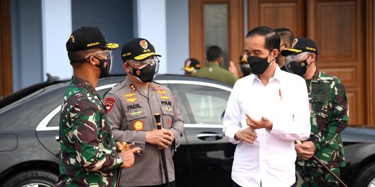 Jokowi Teken PP: PNS Tak Netral di Pemilu, Bakal Diberhentikan