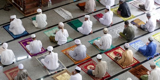 Bacaan Sholat Tasbih Dan Tata Caranya Umat Muslim Wajib Tahu Merdeka Com