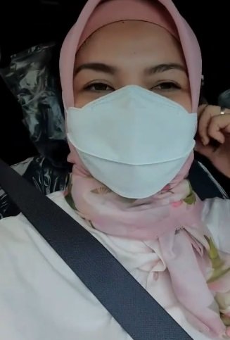 Kini Punya Posisi Penting, Mantan Presenter Tina Talisa Naik Mobil ...