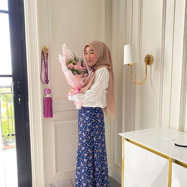 jarang tersorot ini 7 potret rumah baru larissa chou yang homey dan super cozy