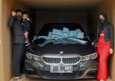 punya orangtua kaya anak ini dapat kado ulang tahun mobil mewah
