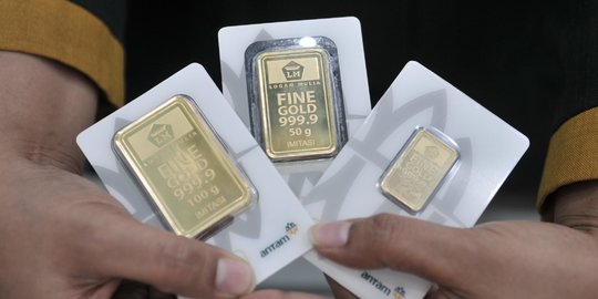 Turun Rp4.000, Harga Emas Dibanderol Rp932.000 per Gram - Vimarsana News