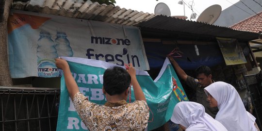 Satpol PP Tutup Gerai Rokok di Mini Market Jakarta, Ini Alasannya