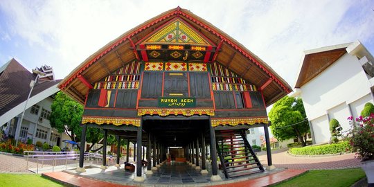 Melihat Seluk Beluk Rumah Adat Aceh, Unik Dibangun Tanpa Paku