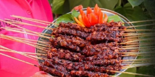 Mencicipi Sate Jamur Tiram, Kreasi Kelompok Tani Surabaya Bercita Rasa Lezat