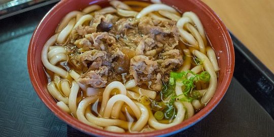 8 Resep Udon Lezat ala Restoran Jepang, Praktis Dibuat di Rumah