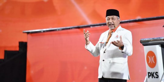 Presiden PKS Tolak Isu Perpanjangan Jabatan Presiden: Hanya Kades yang Boleh
