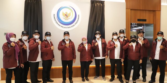 Kkp Resmi Perkenalkan Logo Baru Usung Semangat Kebangkitan Merdeka Com<script async src=