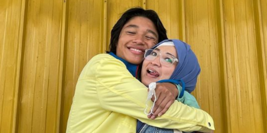 Penuh Kehangatan, Intip 5 Potret Pemain Dari Jendela SMP Bersama Keluarga