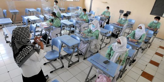 Vaksinasi Pelajar Capai 82 Persen, SD dan SMP di Yogyakarta Siap Gelar PTM
