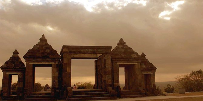 Candi Ratu Boko & Merapi Park Dibuka, Bupati Sleman Ingatkan Prokes ke Pengelola