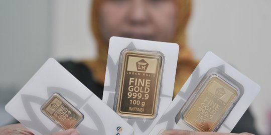 Naik Rp5.000, Harga Emas Dibanderol Rp922.000 per Gram