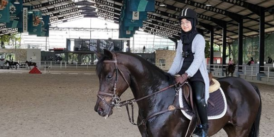 Potret Aisha Putri Irfan Hakim Ikut Lomba Berkuda, Bikin Bangga Orang Tua
