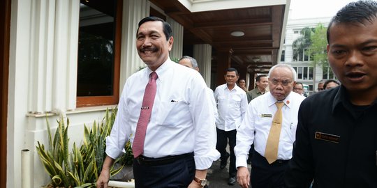 Luhut Pegang 5 Jabatan, Pengamat Sebut 'Jadi Superman Tidak Selalu Baik'