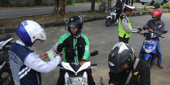 Polda Metro Tilang 2.560 Kendaraan pada Hari Pertama Operasi Patuh Jaya