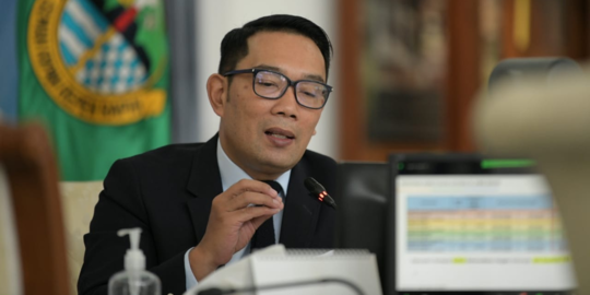 Ridwan Kamil Berencana Bikin Aturan Pemanfaatan PLTS di Setiap Pabrik