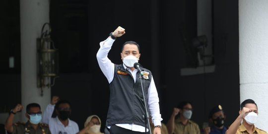 Gerakkan Roda Ekonomi, Wali Kota Surabaya Izinkan Pedagang Jualan Hingga Pukul 24