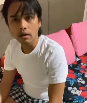 viral video istri pergoki suaminya lagi selingkuh sama sepupu sendiri di kamar